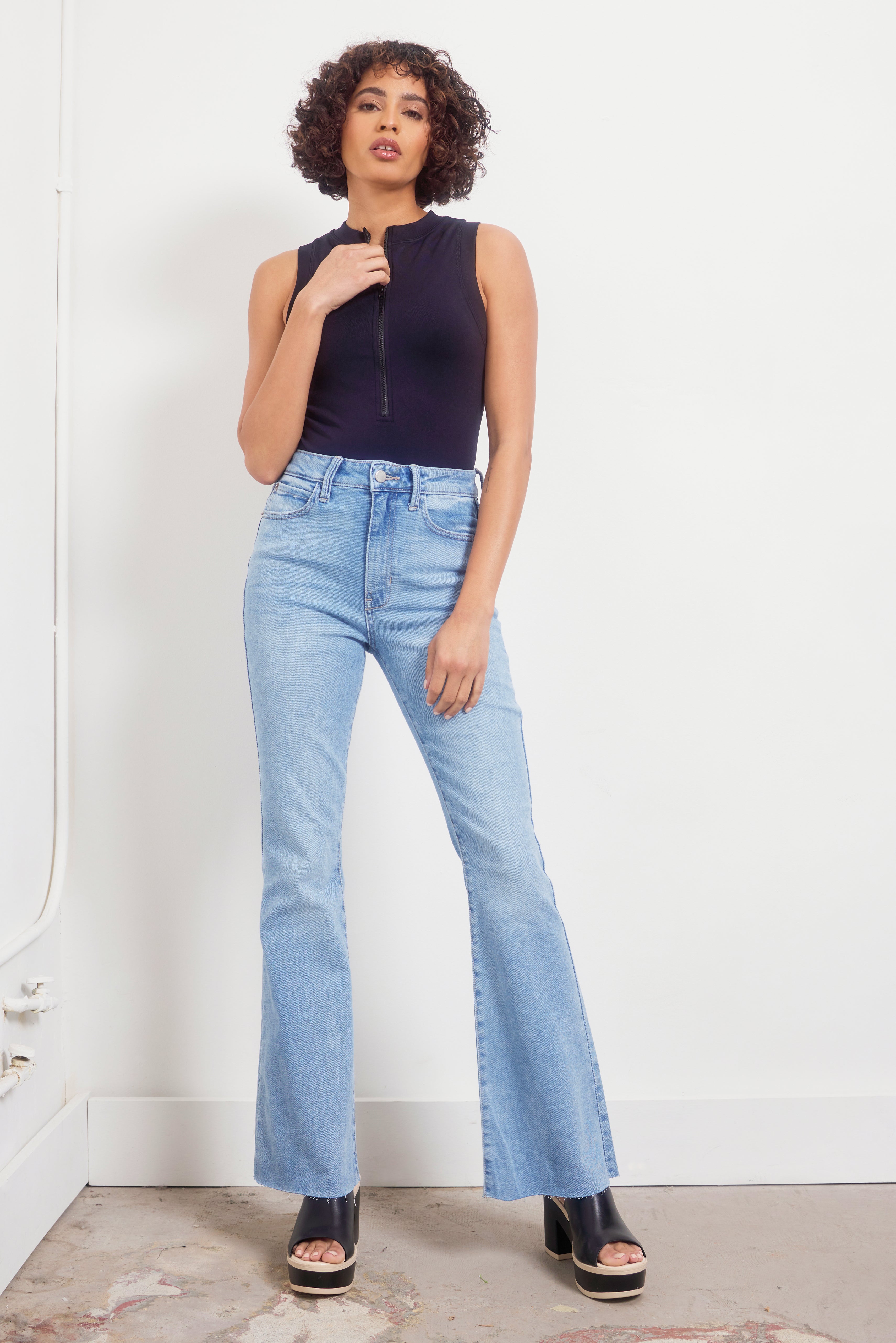 Vintage Flare Light Wash Jeans – Bobbles & Lace